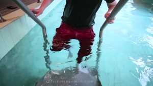 pool-time-in-adidas-gear_6.jpg